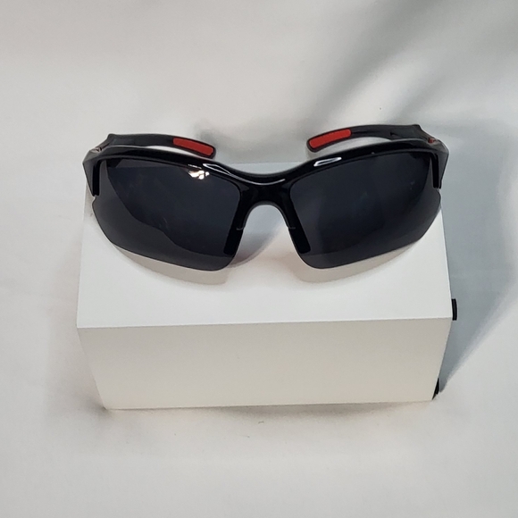 Men's NWOT Black/Red Square Sunglasses Goggles Shades Windproof - Picture 2 of 5